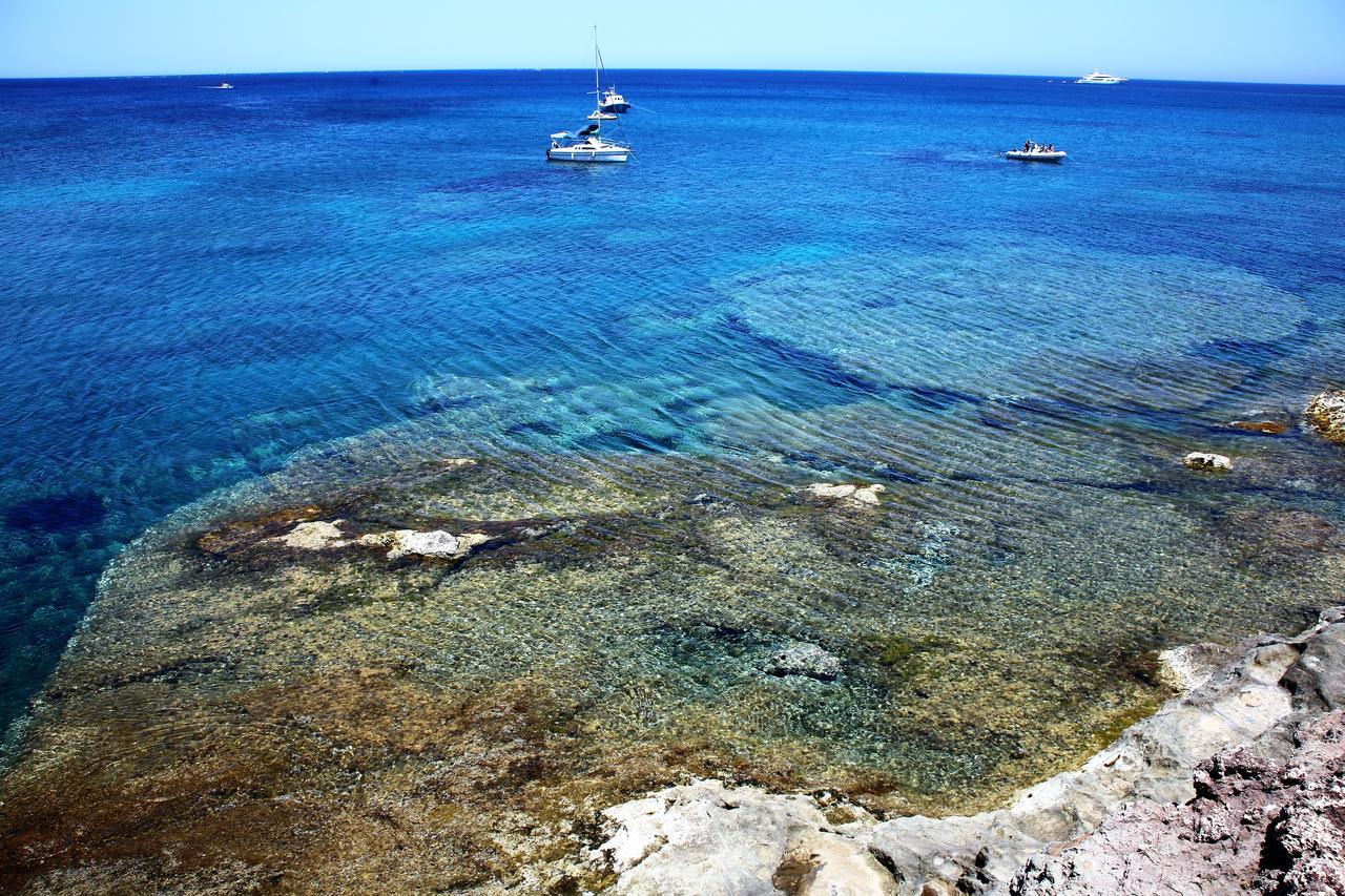 Castello Tafuri Hotel Portopalo Di Capo Passero Kültér fotó